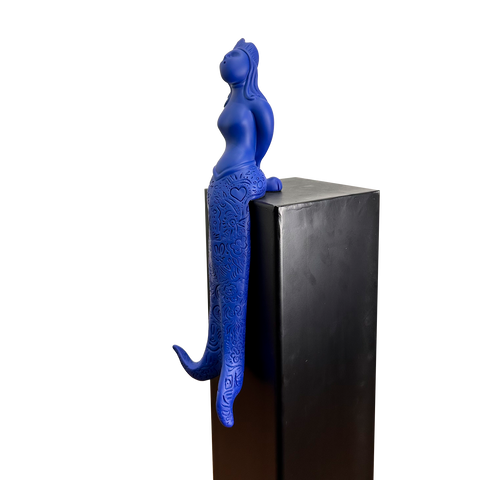 Partenope è cchiù bell' 'e Venere - sculpture in resin on the siren protector of Naples